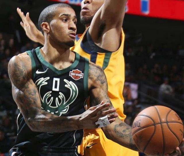 在激烈对抗 在激烈对抗