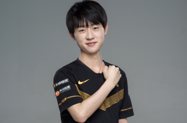 同时为当地 同时为当地