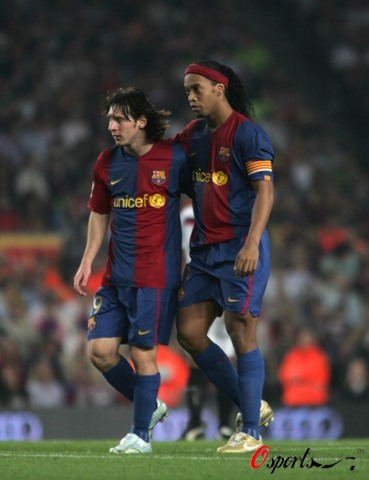 对比之下 对比之下